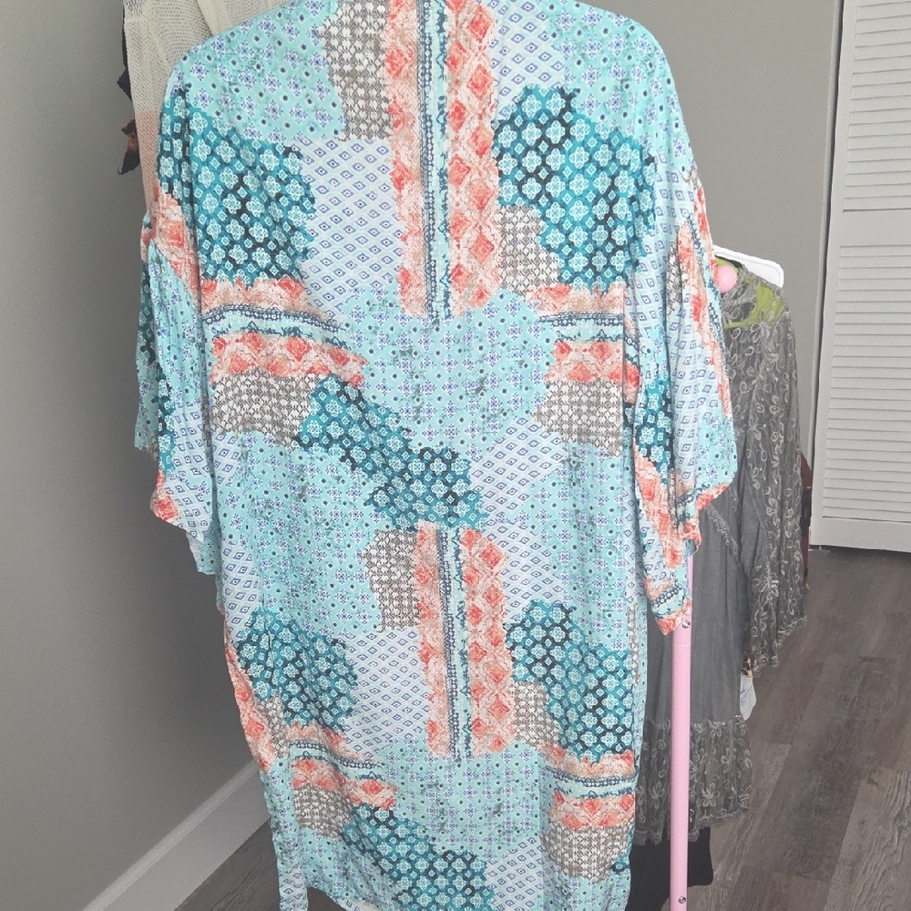 Patterned Kimono Cardigan - Picture 3 of 5
